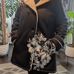 Floral Sherpa Black Women's Coat